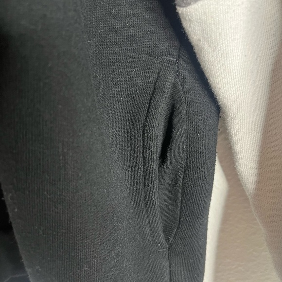 PINK Victoria’s Secret 🐶 Colorblock Hoodie 🖤 Gray White Pullover – XS - Picture 3 of 5